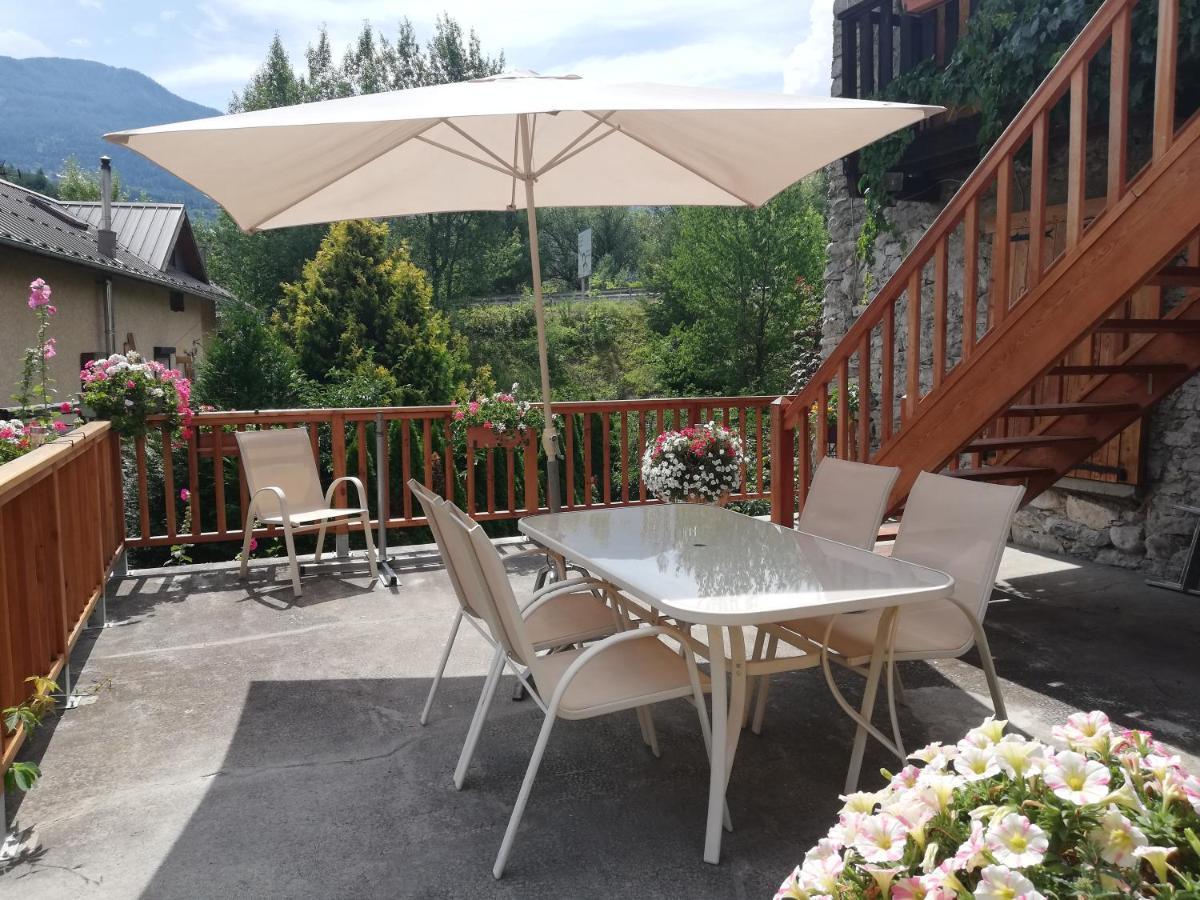 B&B Et Apartments Moulin Du Martinet ギエストル エクステリア 写真