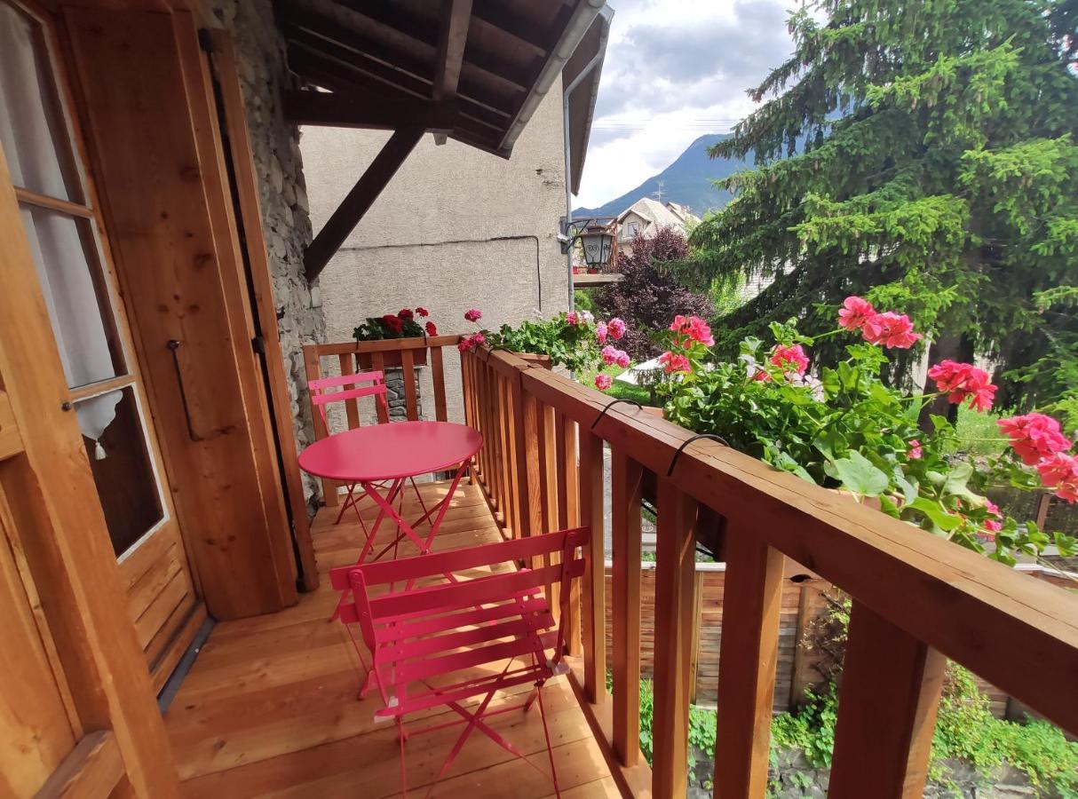 B&B Et Apartments Moulin Du Martinet ギエストル エクステリア 写真